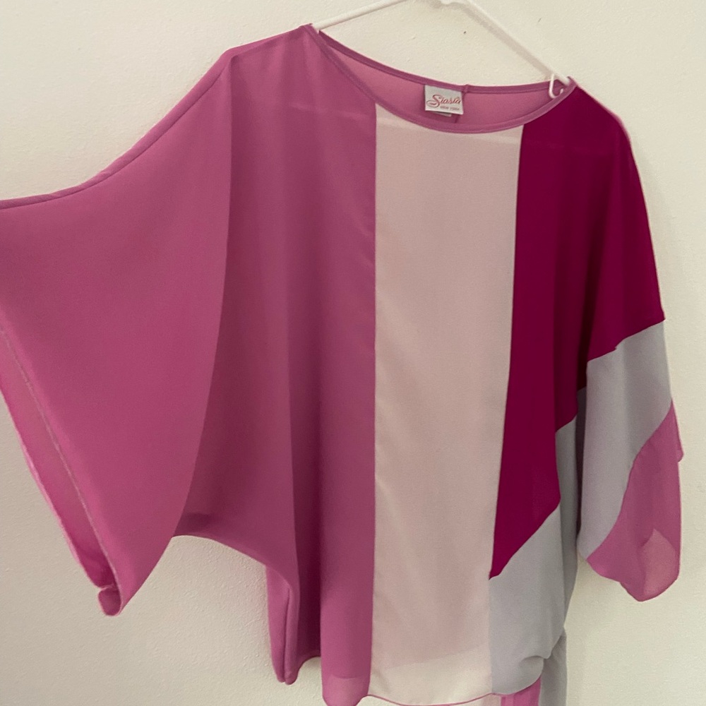 Vintage Pink and Gray Blouse with Modern Design